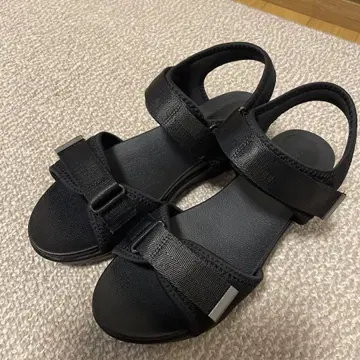 글로벌 워크 락션 스니커즈 샌들
