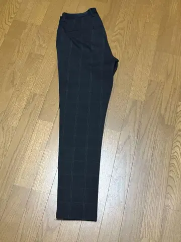자라 블랙 체크 무늬 슬랙스