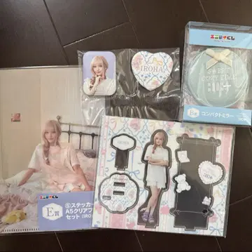 ILLIT 아이릿 에니마이 복권 이로하 컴플리트 세트&컴팩트 거울