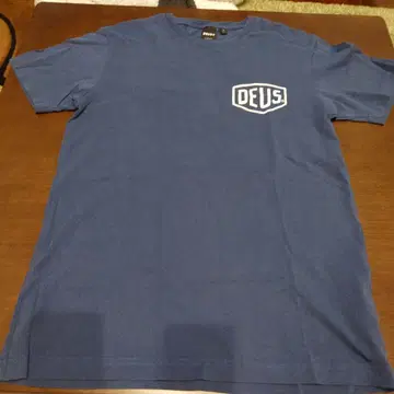 DEUS EX MACHINA. 티셔츠 미사용