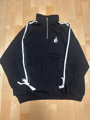 새상품 에피누 epine 후드 맨투맨