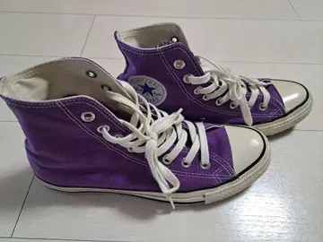 Converse 보라색 하이컷 스니커즈
