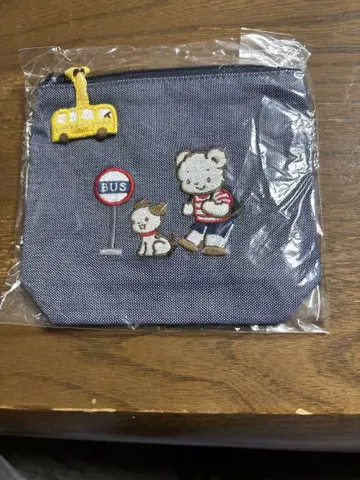 미사용 새상품 파미리아 데님 파우치