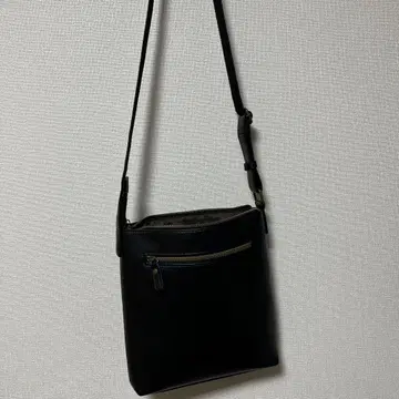 블랙 숄더백