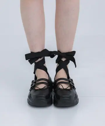 AKIKO AOKI Giselle 로퍼 리본