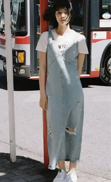 ZARA 2025 데미지 가공 데님 원피스