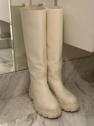 H&M 화이트 롱 부츠 Size 38