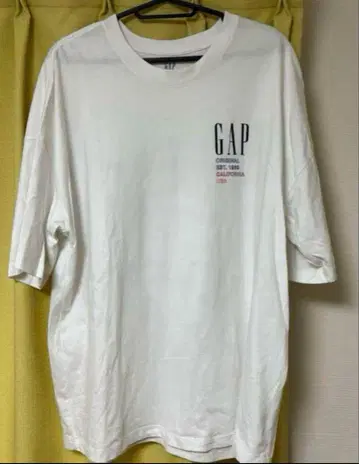 GAP 화이트 티셔츠 L 로고 1969