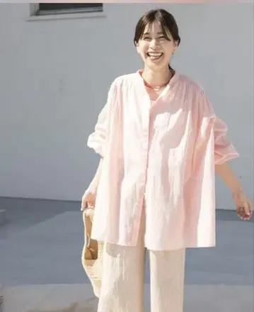 어반 리서치 도어즈 코튼 보일 개더 블라우스
