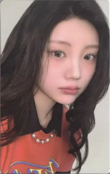 ILLIT GLLIT ver. WONHEE bomb A