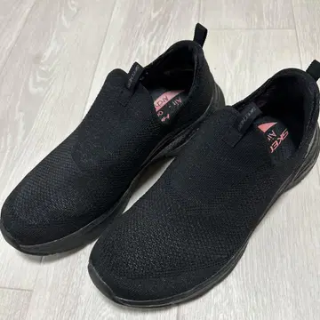 스케쳐스 Air-Coold Arch Fit 블랙