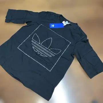 새상품 아디다스 오리지널 큐빅 로고 반소매 티셔츠