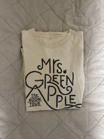 미세스 그린 애플 Mrs. GREEN APPLE 티셔츠