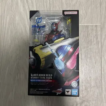 가면라이더 빌드 토끼 탱크 폼 SHFiguarts