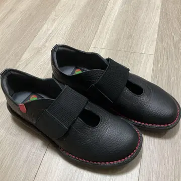 JS 하트 라벨 밴딩 벨트 슬립온 스니커즈 22cm