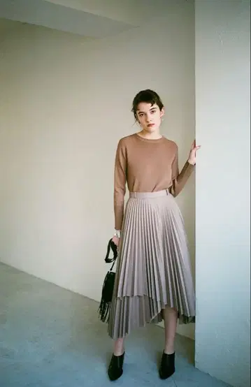 CLANE 랩 플리츠 스커트