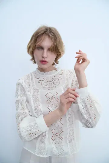ZARA ZW COLLECTION 로맨틱 자수 블라우스 XL 사이즈