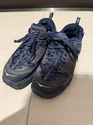 HOKA TOR ULTRA LOW 호카오네오네 방수 스니커즈 EG