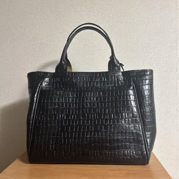 블랙 크로커다일풍 토트백