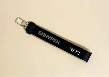 ENHYPEN 니키 스트랩
