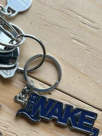 WAKE KEYCHAIN wake.sapporo 키링 한정판