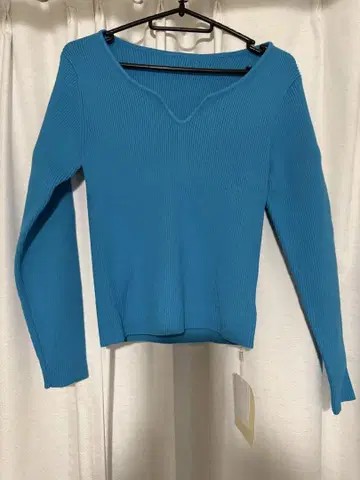 searoomlynn 하트넥 RIB KNIT 상의 터콰이즈