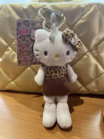 발길이 긴 키티 레오파드 무늬 키링 스타일업 마스코트