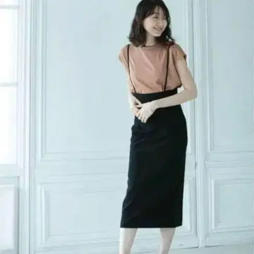 스트랩 얇은 소재 타이트 스커트 4시간 한정 타임세일