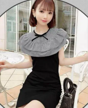 미셸 마카롱 깅엄 프릴 미니 원피스