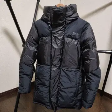 THE NORTH FACE 블랙 다운 코트
