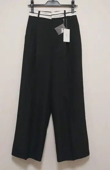 블랙 와이드 레그 슬랙스