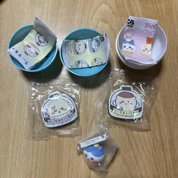 쿠라스시 치이카와 콜라보 하치와레 피규어 마그넷 시트 4개