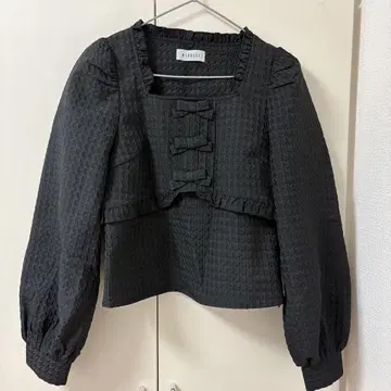 BUBBLES 리본 크롭 체크 블라우스 프리 사이즈 블랙