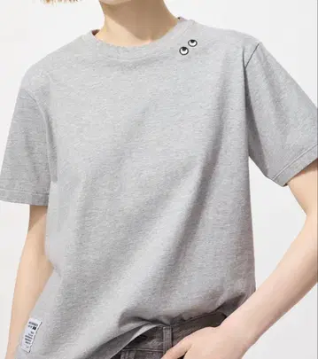 UNIQLO 유니클로 안야 힌드마치 T1BOXY S