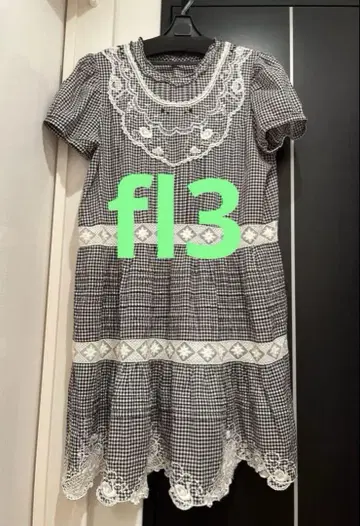 [기간 한정] 프랑슈리페 fl3 스완 자수 원피스