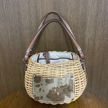 카셰리에 바스켓백
