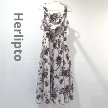 Herlipto Dahlia 벨티드 드레스