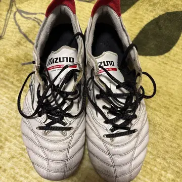 축구 스파이크 모렐리아 네오3