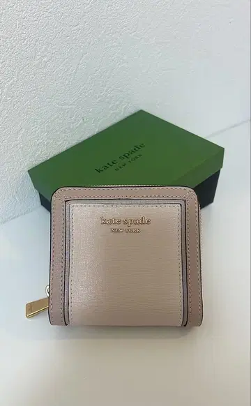 kate spade 베이지 접이식 지갑