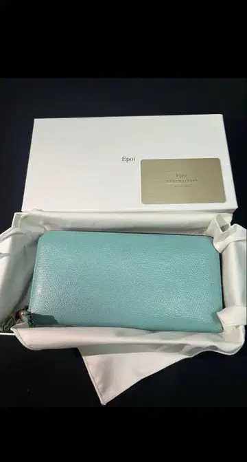 Epoi 민트 그린 장지갑