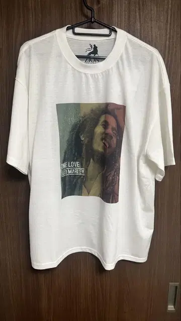 밥 말리 티셔츠 화이트 미사용 새상품 택 포함 무료배송!