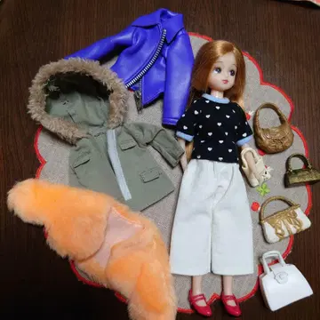 리카짱 의류와 백 정리