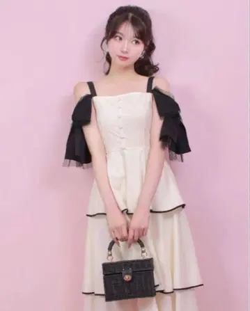 m me eme 프릴 티어드 원피스