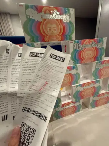 POP MART Big into Energy 비닐 플러시 펜던트