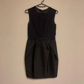 ballsey 보르지 심플 블랙 원피스 투모로우랜드