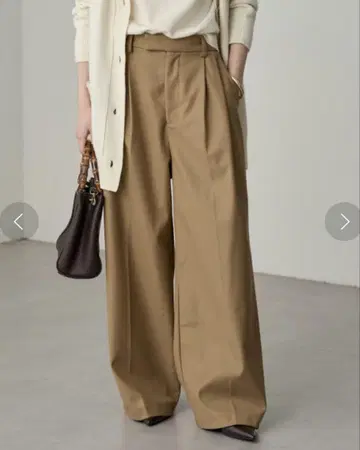 LOUNGEDRESS 2턱 치노 팬츠