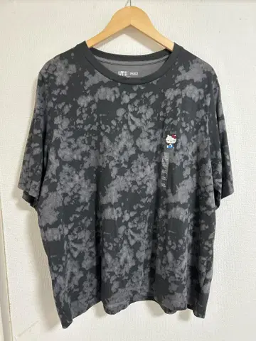 유니클로 헬로키티 타이다이 티셔츠 3XL