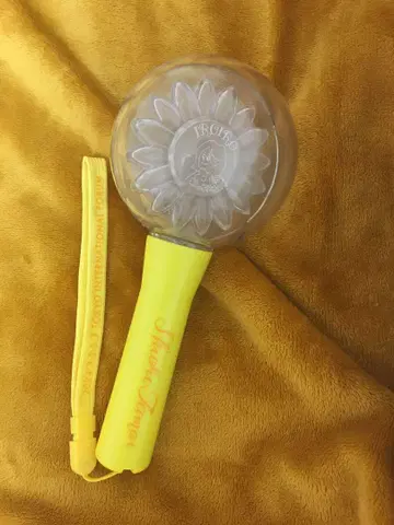 시오린 솔로 콘서트 응원봉