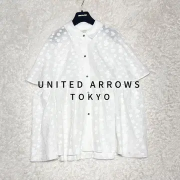 새상품급 UNITED ARROWS 플라워 자카드 시어 케이프 블라우스
