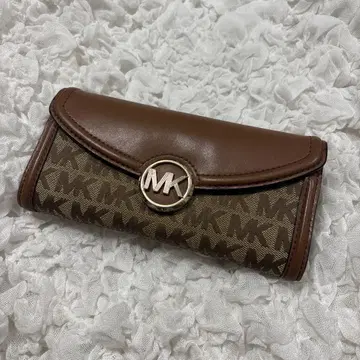 Michael Kors 브라운 장지갑